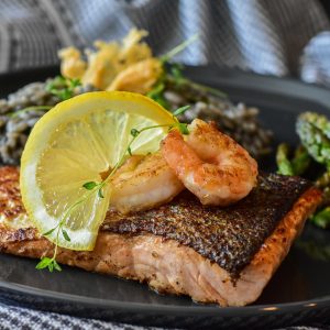 Grilled Salmon with Lemon